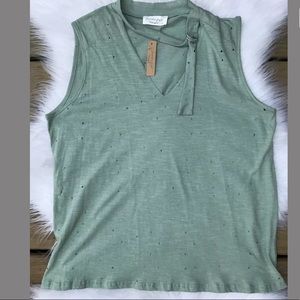 Lavender Field Top Size L Distressed NWT